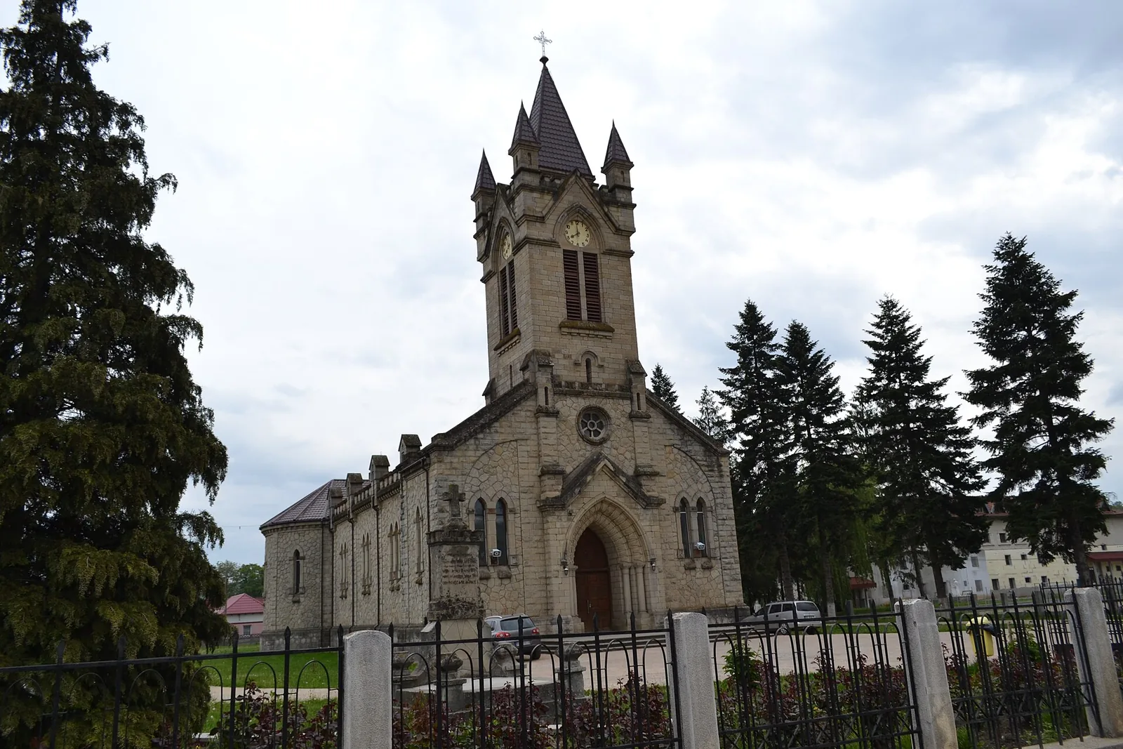 Biserică din zona Oituz, Bacău