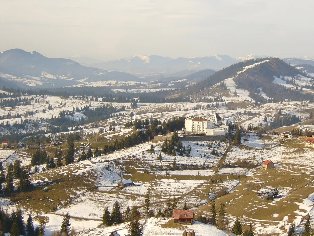 Peisaj de iarnă din Piatra Fântânele, Bistrița-Năsăud