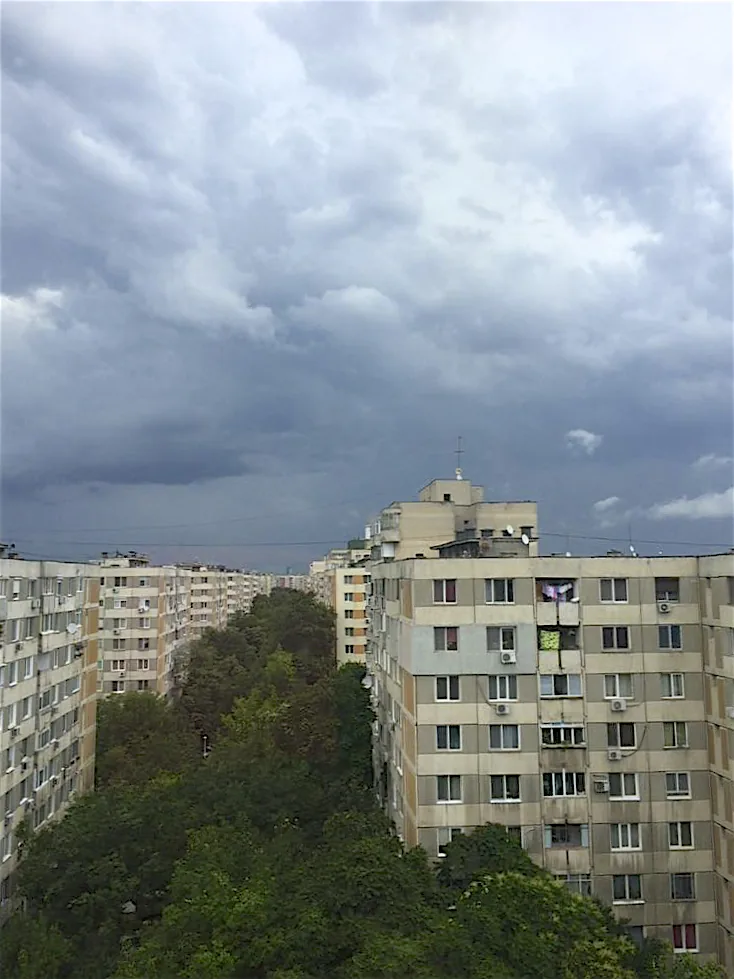Vedere din zona Sector 5, București