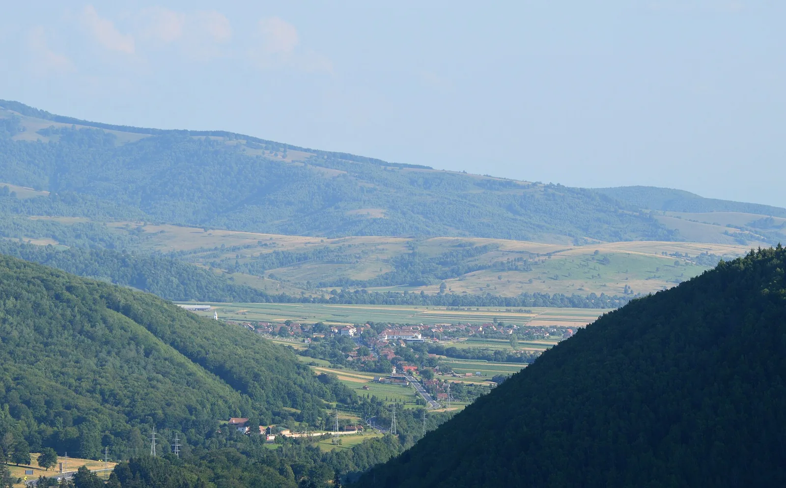 Vedere din zona Bixad, Covasna